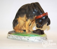 Скульптура "Пёс и черепаха"